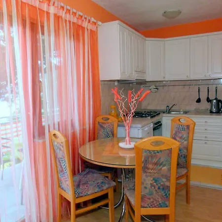 16725a